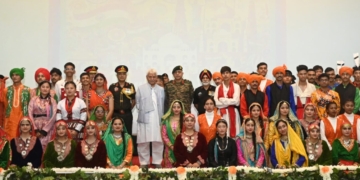 Lieutenant Governor Manoj Sinha interacted with NCC Cadets at Special National Integration Camp