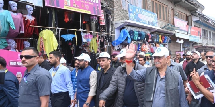 Lieutenant Governor today Joined Nasha Mukt Jammu Kashmir Padyatra in Shopian