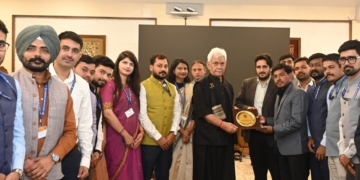 IIS Officer Trainees call on LG Manoj Sinha