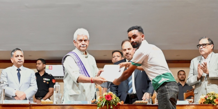 Lieutenant Governor Attends IUST’s Conference; Calls for Nature-Based Solutions for Building Climate Resilience in the Himalayas