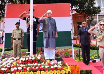 Lieutenant Governor hoists the National Flag at Lok Bhavan on the occasion of 80th Independence Day