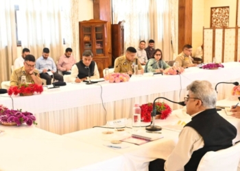 Lieutenant Governor reviews security scenario in J&K