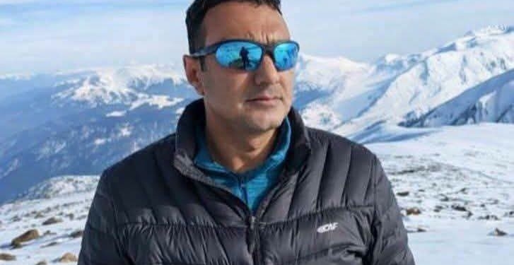 Alyaz Naisroo : A shining Example of Administrative Excellence