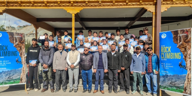 Basic Rock Climbing Course Concludes in Kargil; Tourism Department, IMF identify Potential Adventure Tourism Sites