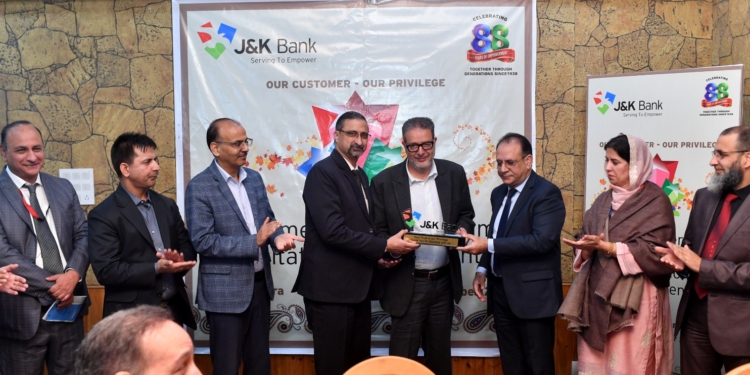 J&K Bank holds customer interaction, felicitation meet at Lassipora