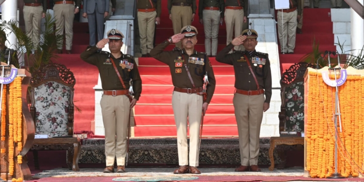 Lieutenant Governor Pays Tribute to Martyred Police Personnel on Police Commemoration Day